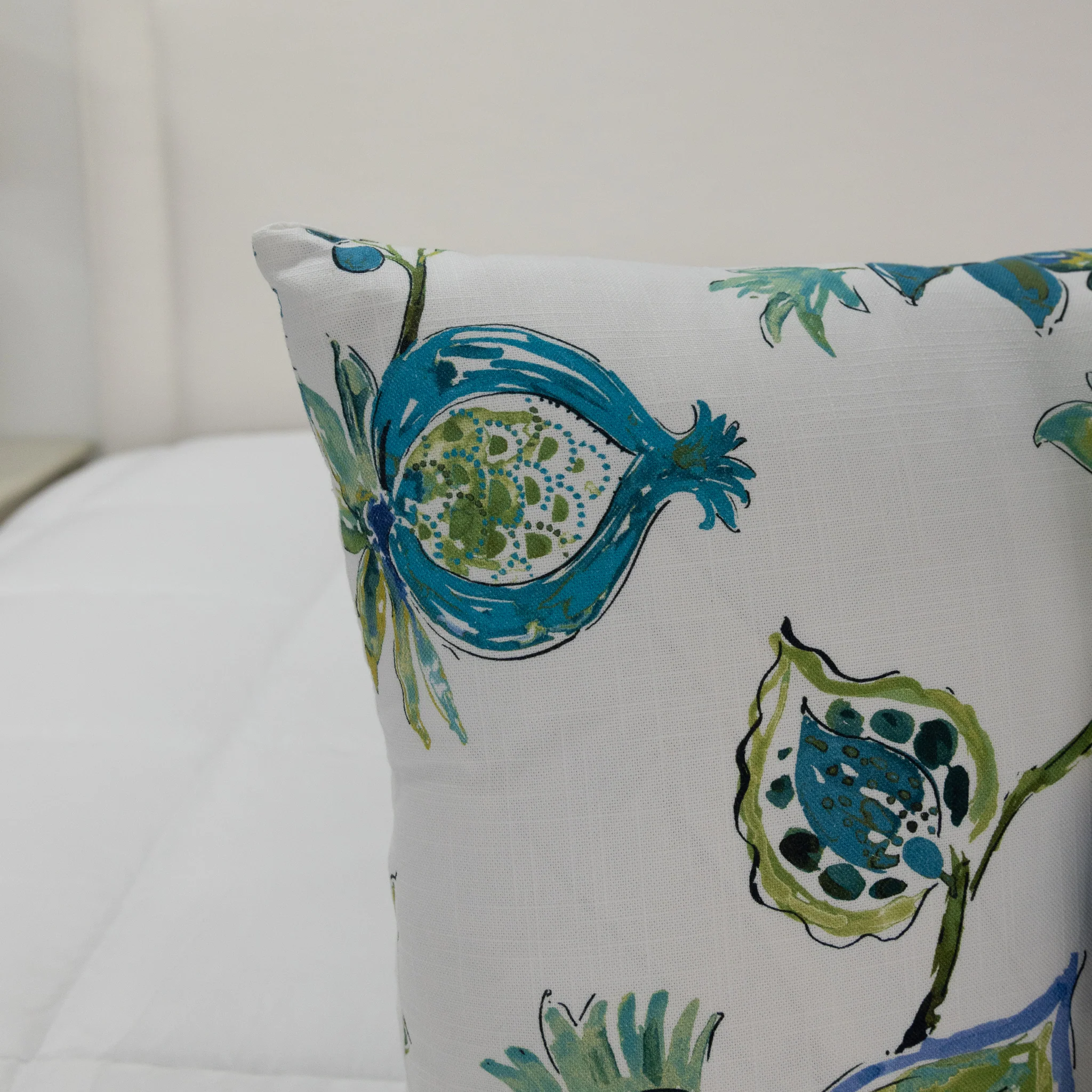 18”x18” Throw Pillow ( Set of 2) - Custom Fabricut Upholstered Accent Pillows - Image 3