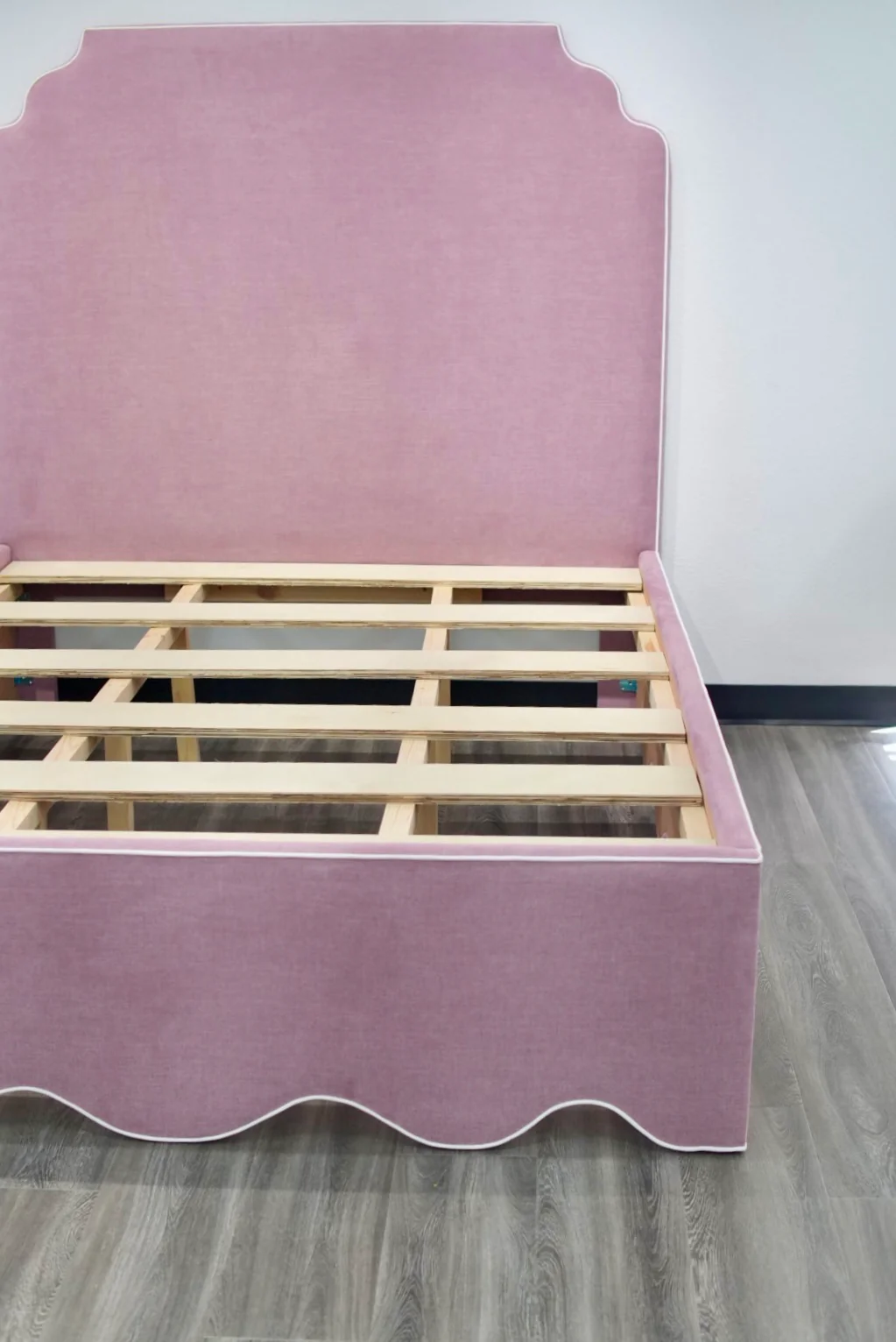60”H Queen Upholstered Platform Bed - Scalloped Base - Lavender Woven Fabric with White Pink - Image 5