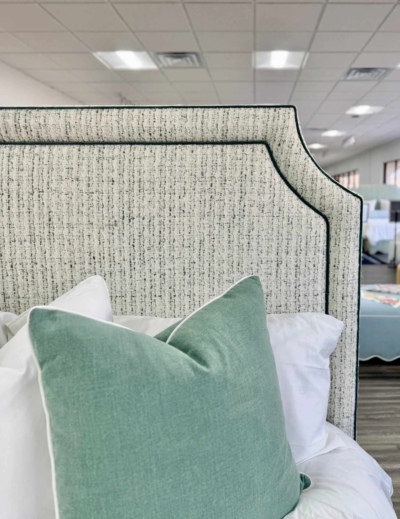 65" H King Platform Bed - Scalloped Legs - Textured Kravet Fabric- Teal Trim - Image 5
