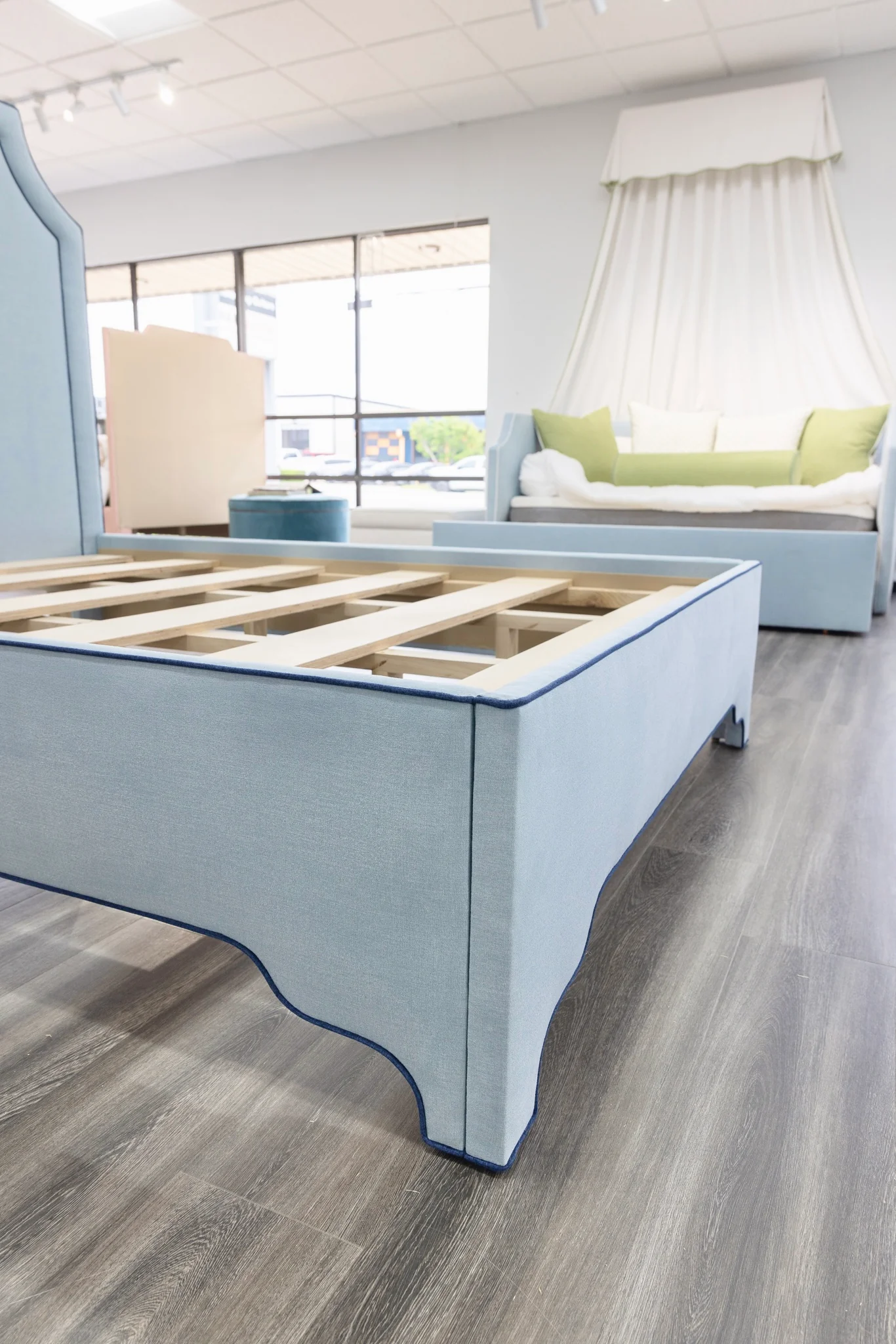 65”H Queen Platform Upholstered Bed - Sky Blue Woven Fabric - Navy Trim - Image 6