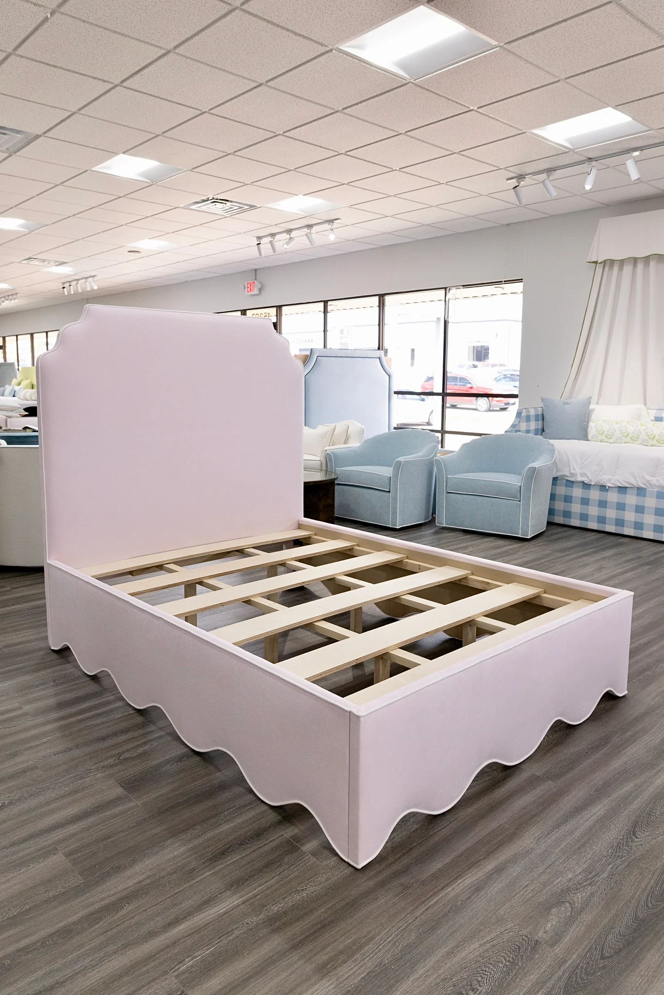 65" H Queen Upholstered Platform Bed - Scalloped Base - Powder Pink Woven Fabric with White Trim - Image 8