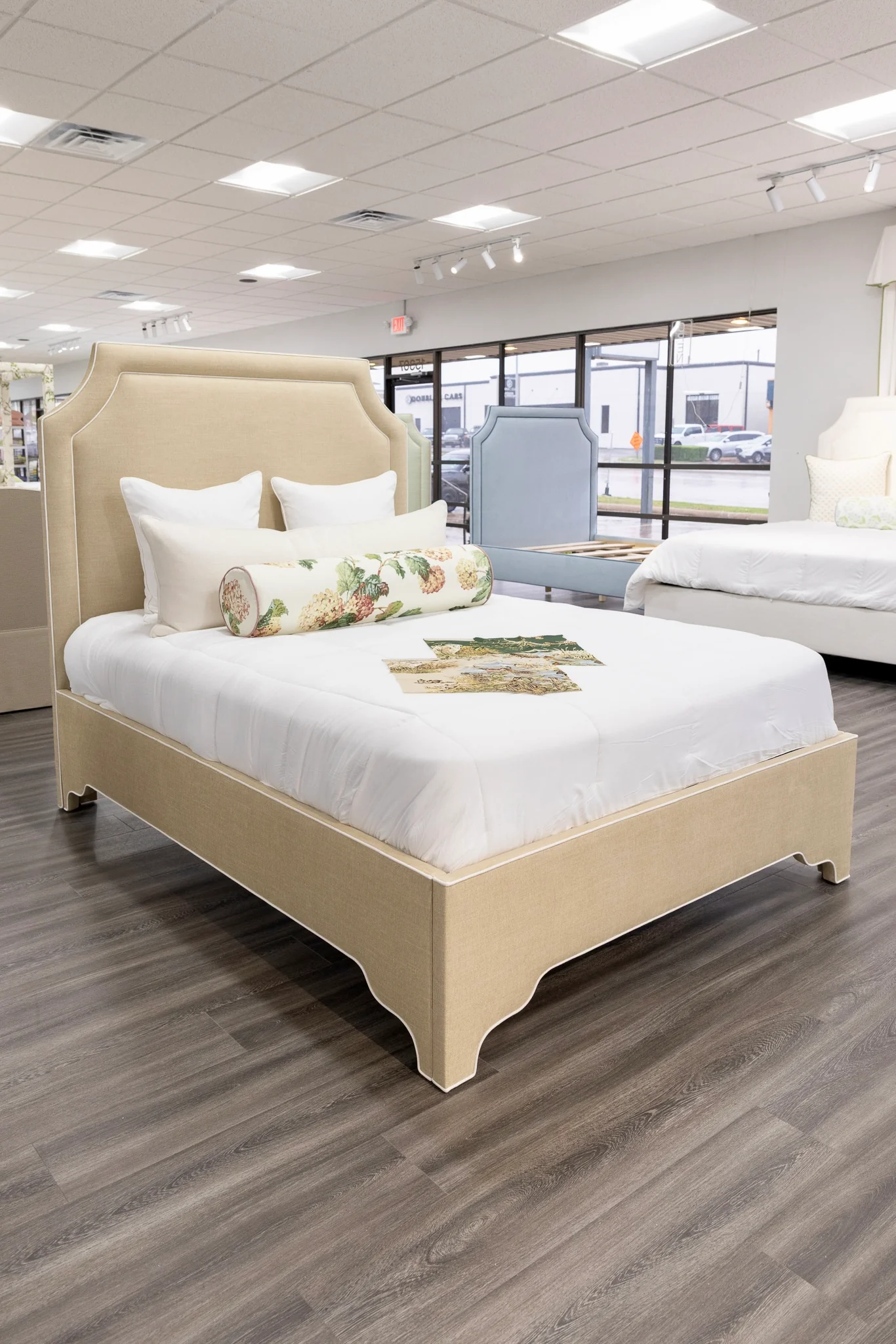 65”H Queen Upholstered Platform Bed - Sand Chenille Fabric with White Trim - Image 2