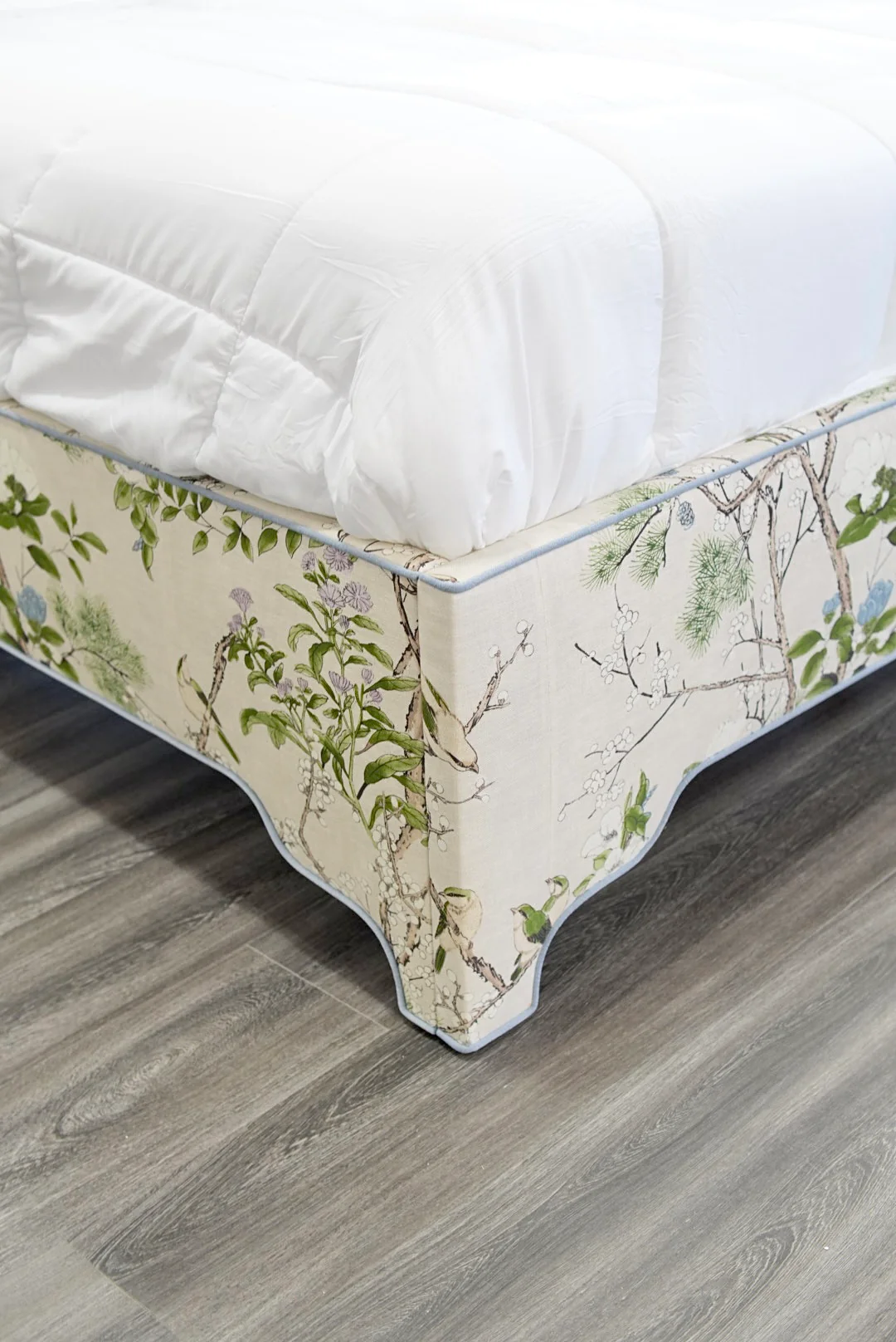 65" H Queen Upholstered Platform Bed - Thibaut Fabric – Cream & Lavender - Scalloped Upholstered Legs - Image 5