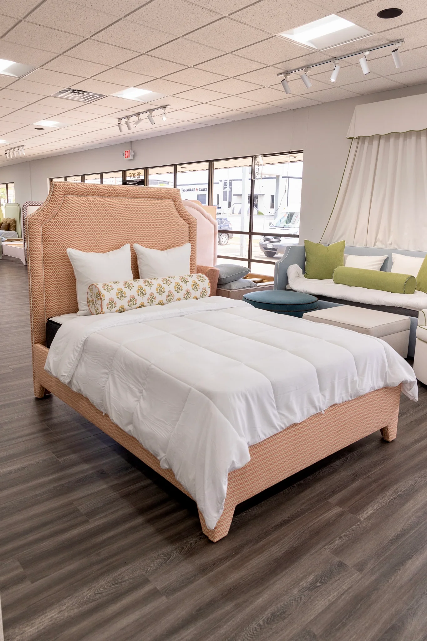 65”H Queen Upholstered Platform Bed - Upholstered Legs - Rust Fabric with White Trim - Image 7