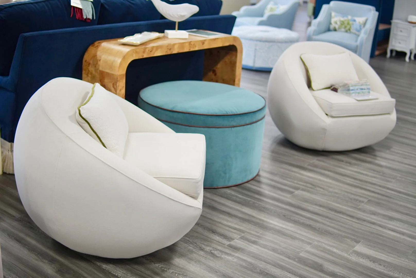 Modern Stationary Pod Chairs - Cream Upholstered Lounge Accent Chair - Image 2