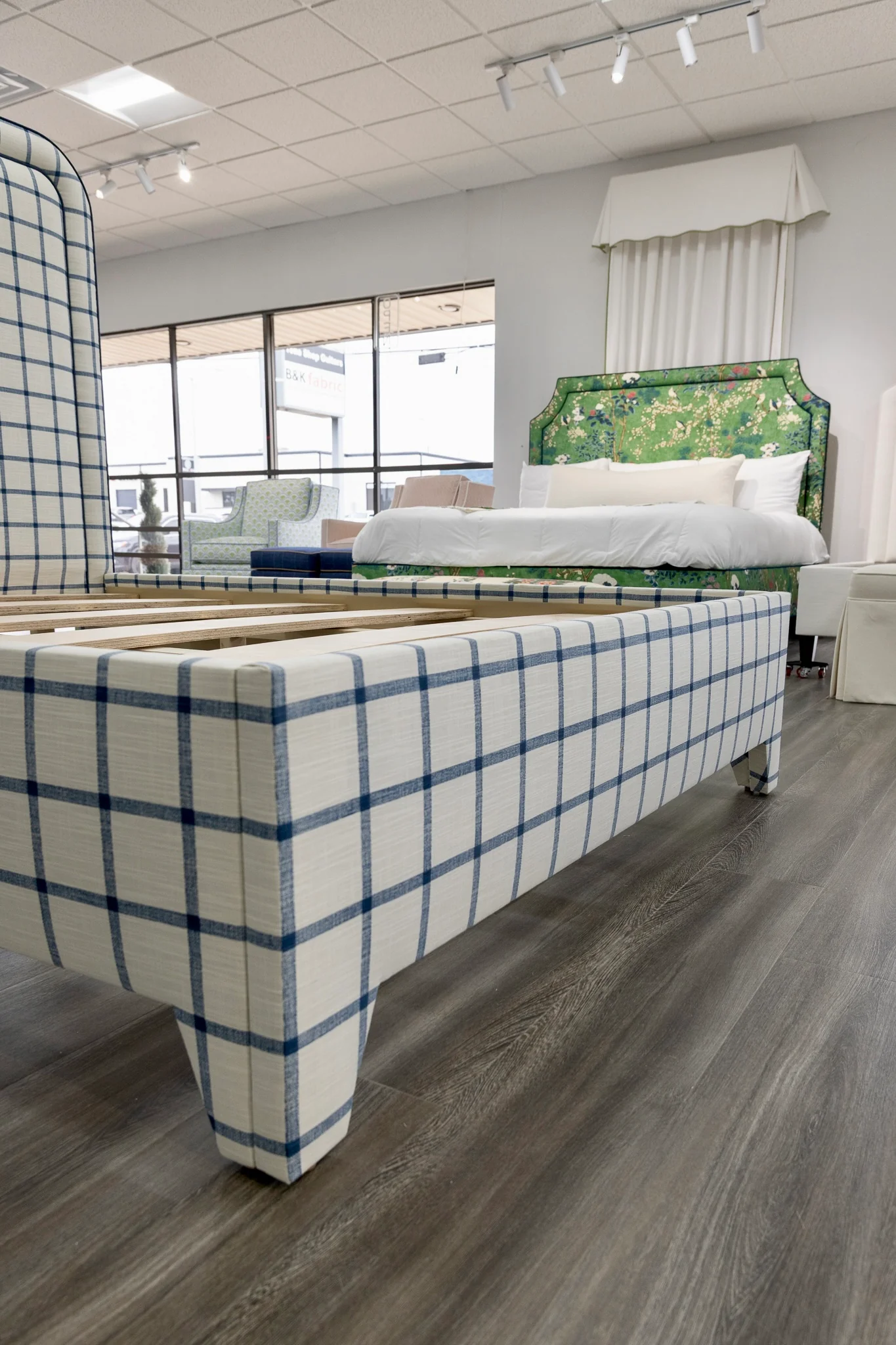 The Lorraine Queen Platform Bed in Navy Plaid Fabric - Navy Trim - Image 2