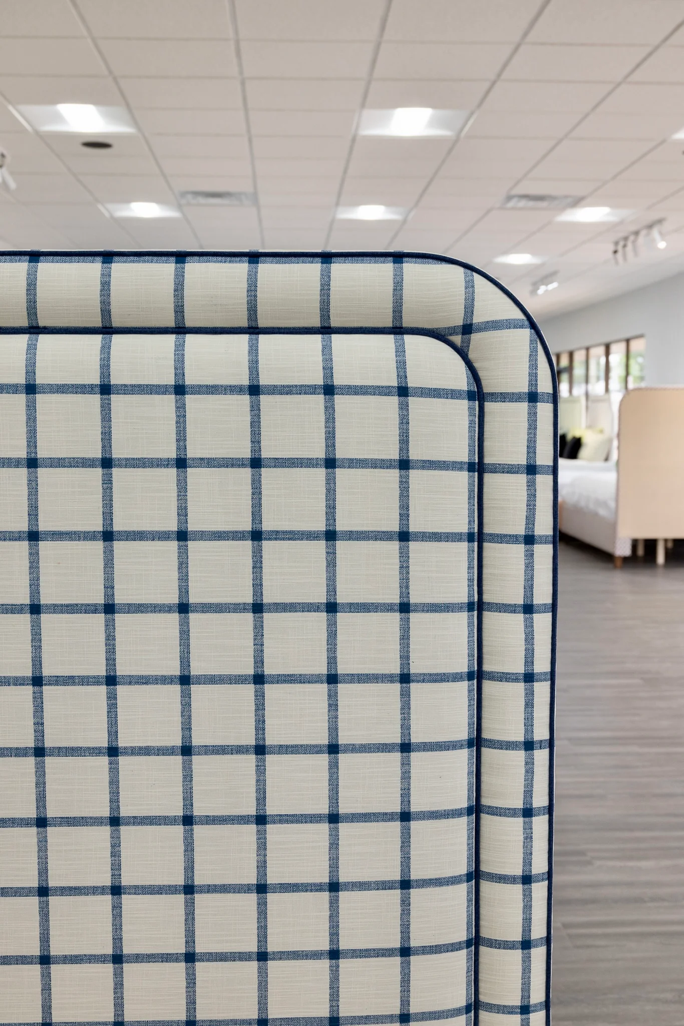 The Lorraine Queen Platform Bed in Navy Plaid Fabric - Navy Trim - Image 3