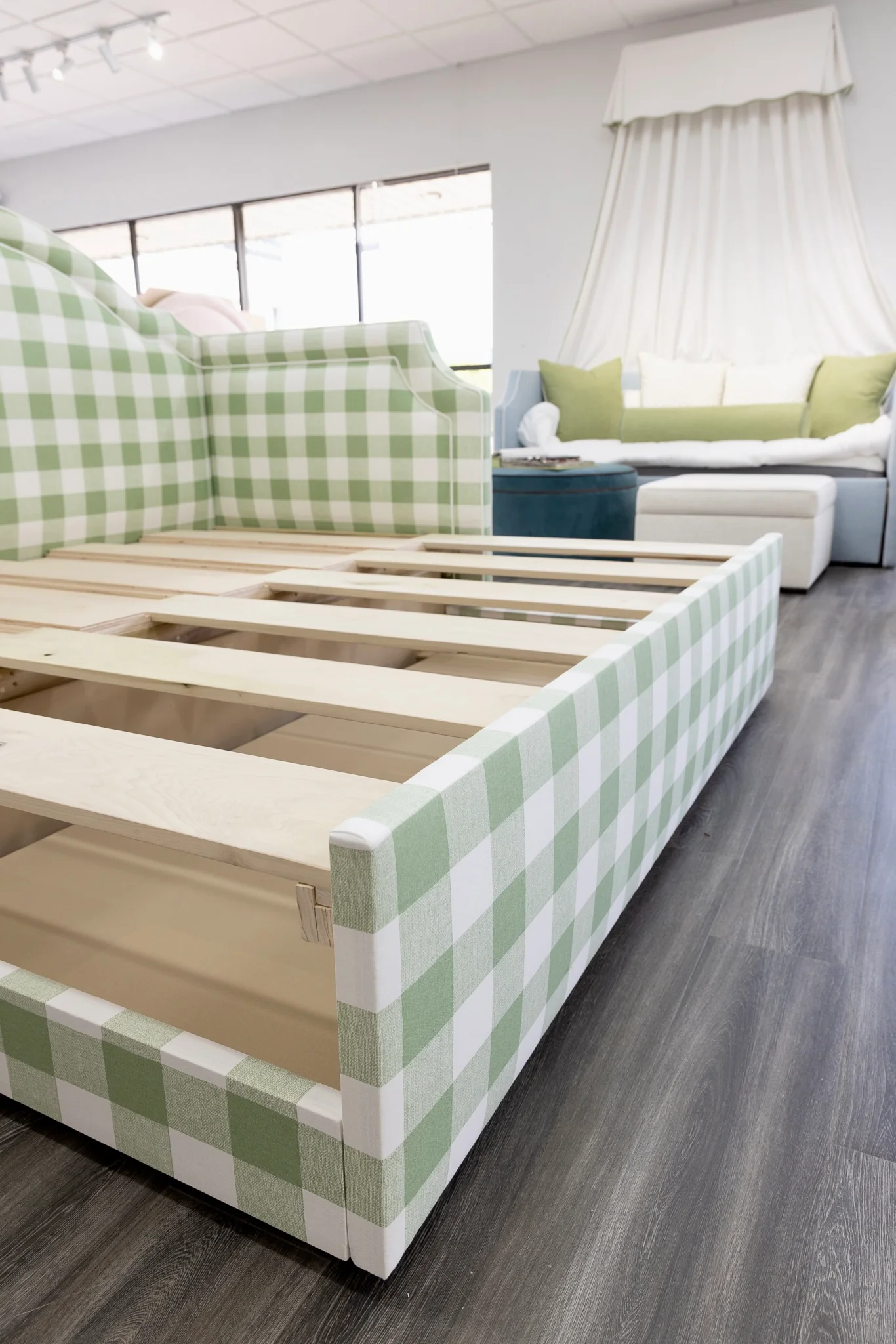 Twin to king Upholstered Trundle Daybed in Sage Green Checkered Fabric - White Trim - Image 8
