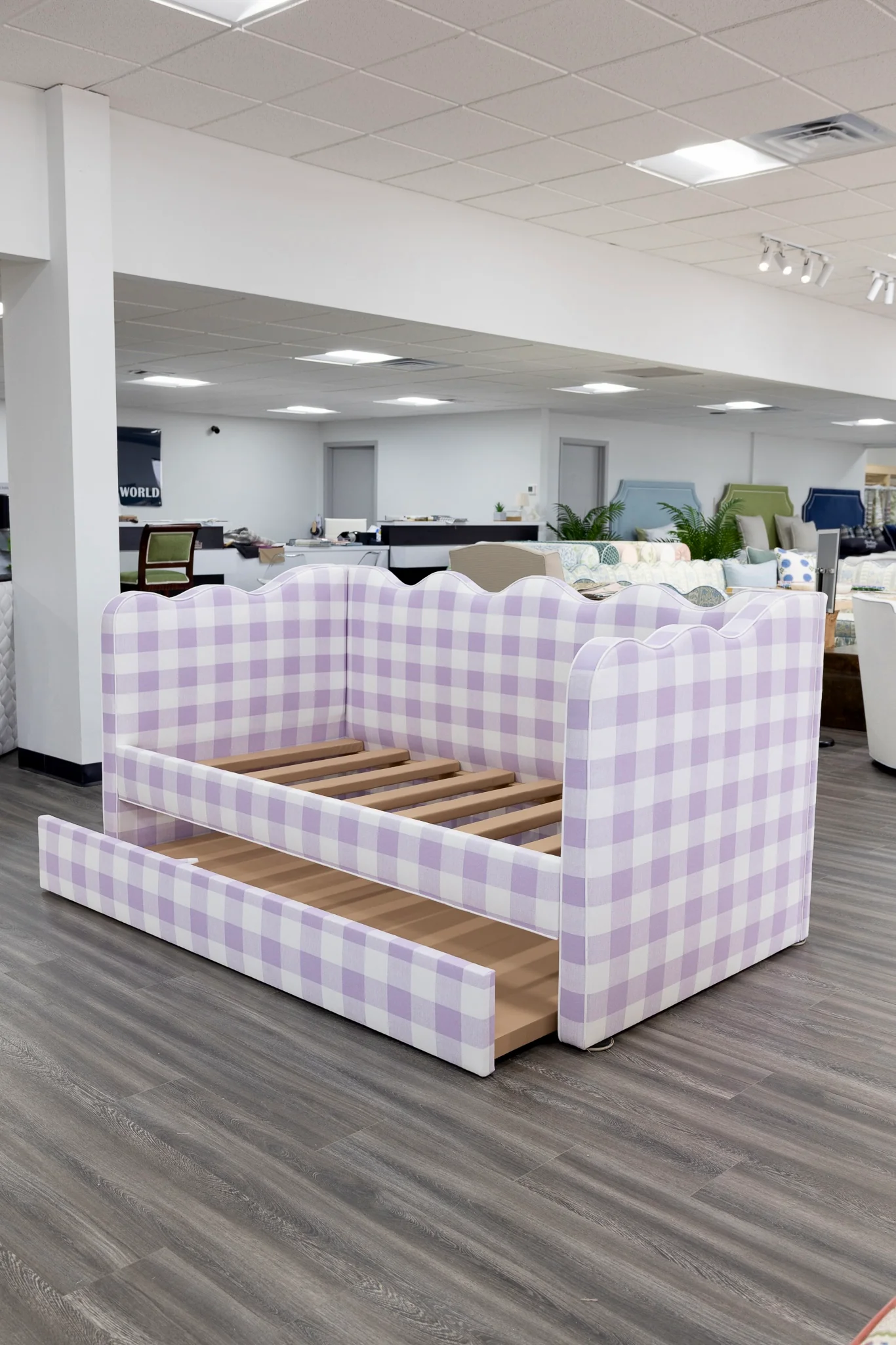Twin Trundle Daybed - Scalloped - Buffalo Orchid Checkered Fabric with White Trim - Image 4