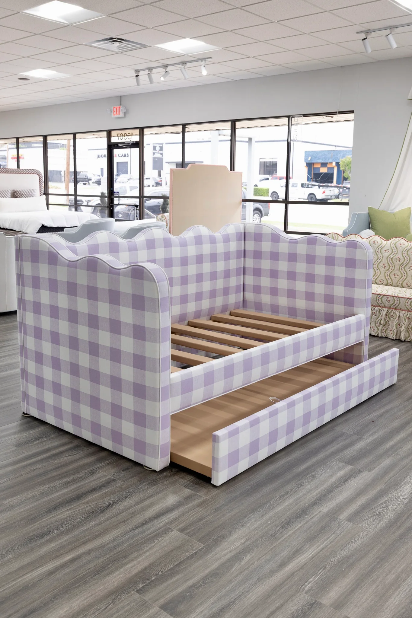 Twin Trundle Daybed - Scalloped - Buffalo Orchid Checkered Fabric with White Trim - Image 6